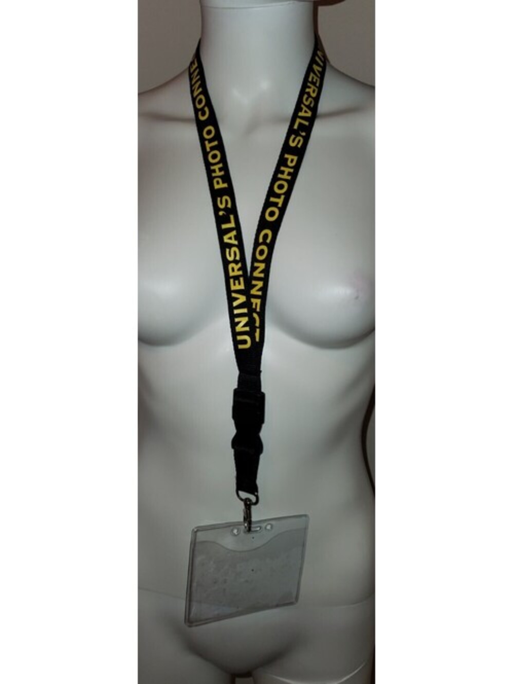 UNIVERSAL STUDIOS PHOTO CONNECT NECK ID PASS HOLDER LANYARD